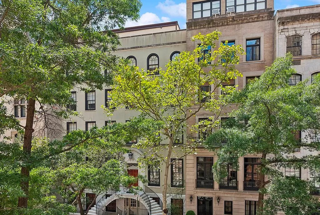 25 East 69th Street, Unit 5T photo 14