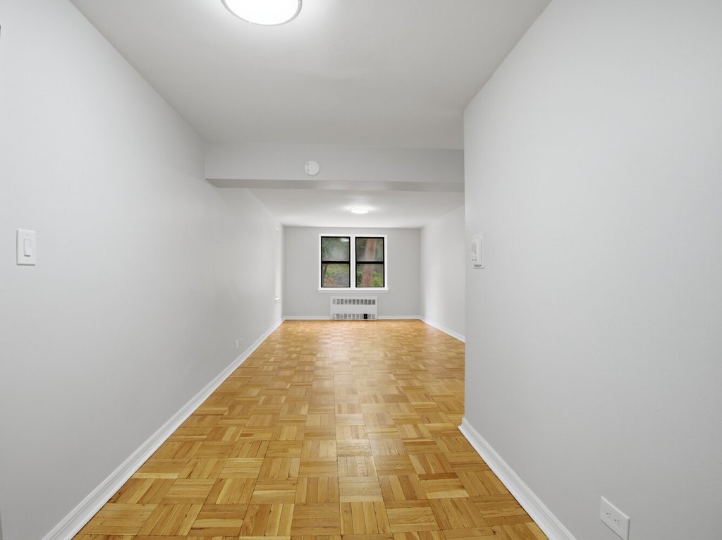 2866 Marion Avenue, Unit 1I photo 9