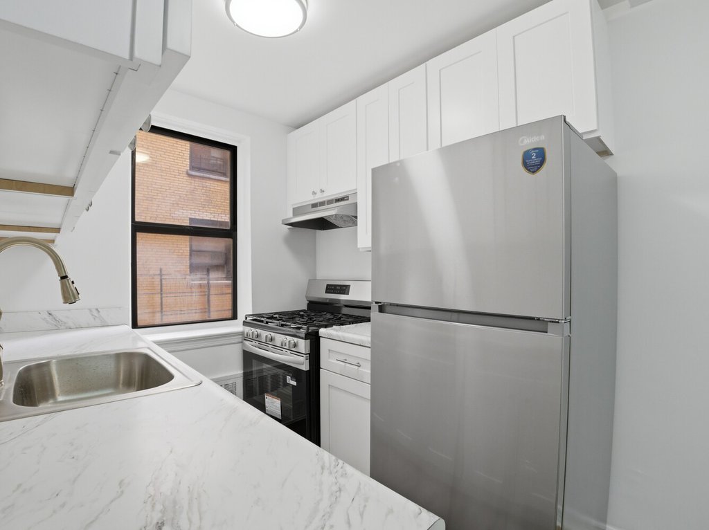 2866 Marion Avenue, Unit 1I photo 18