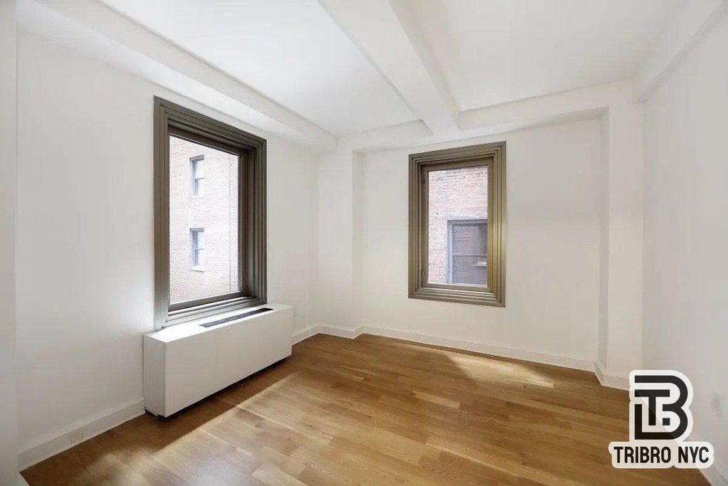 101 West 55th Street, Unit 12 photo 2