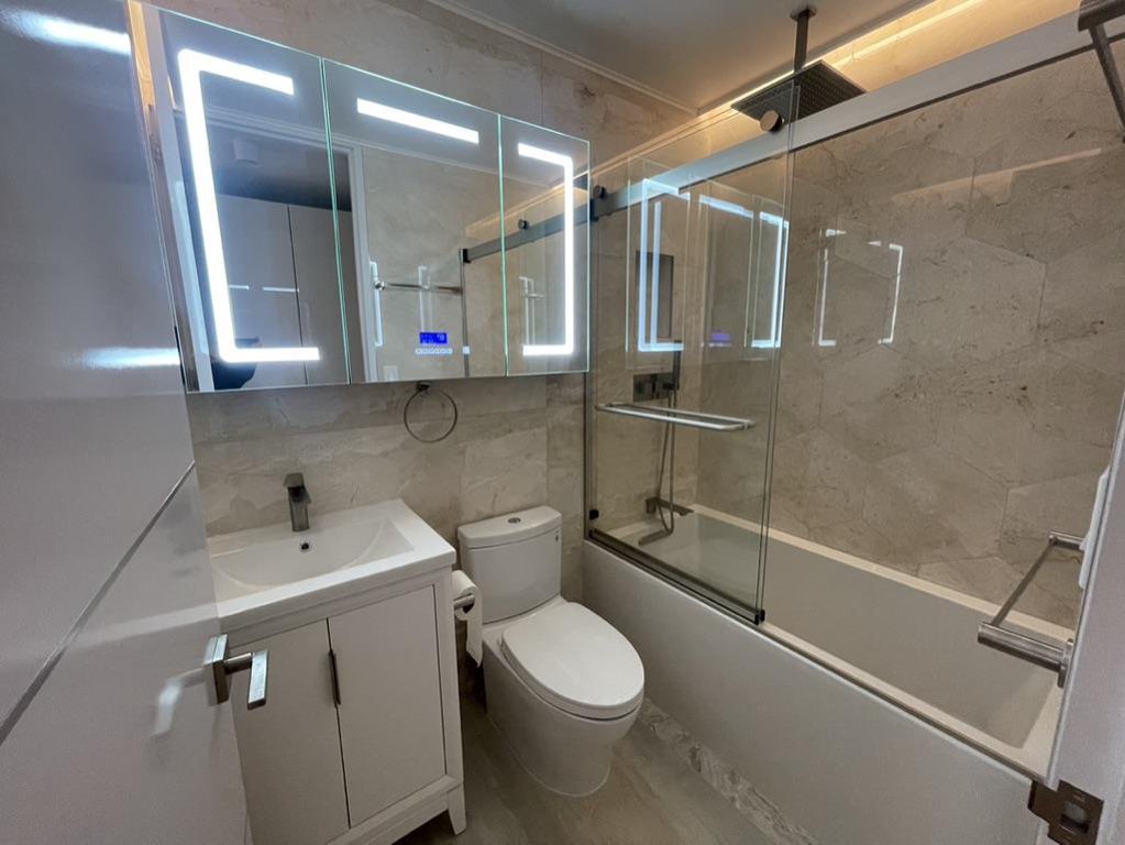 350 West 50th Street, Unit 27A photo 9