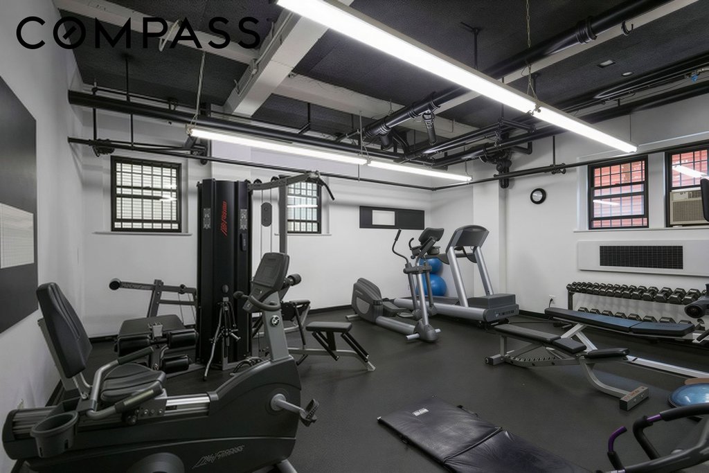 333 East 53rd Street, Unit 8F photo 8