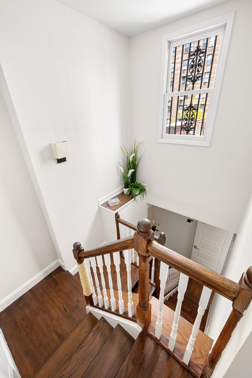 28 West 96th Street, Unit 9 photo 11