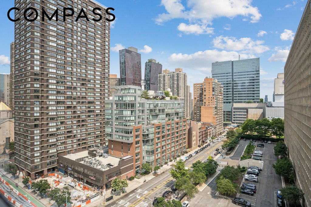 251 East 32nd Street, Unit 14D