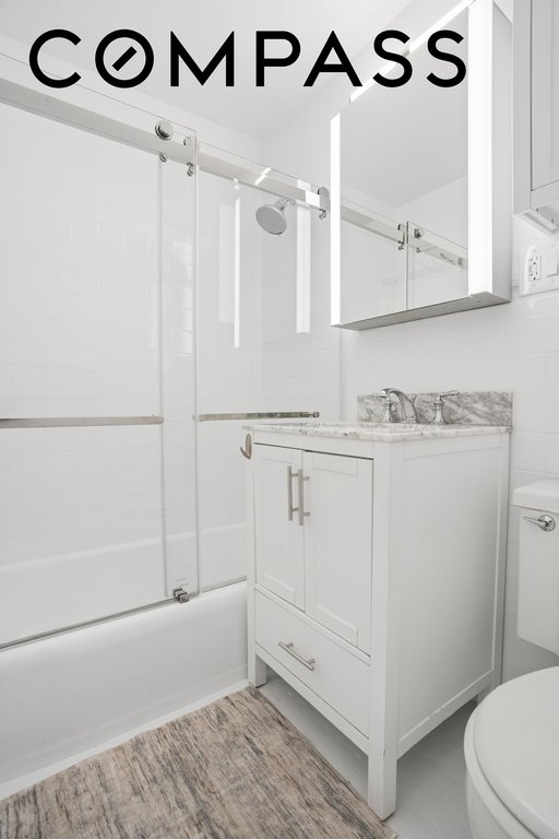 251 East 32nd Street, Unit 14D photo 6