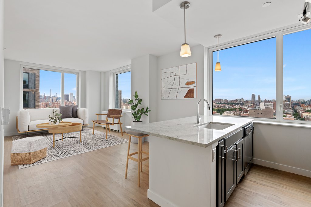 2319 Third Avenue, Unit 1205