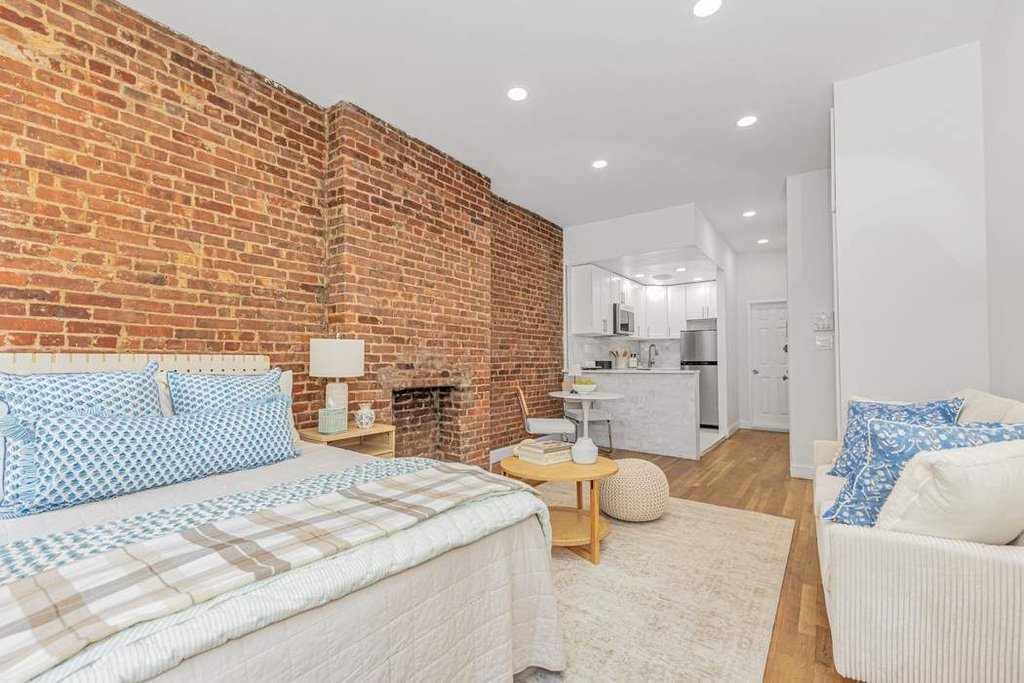 407 East 87th Street, Unit 2A photo 3