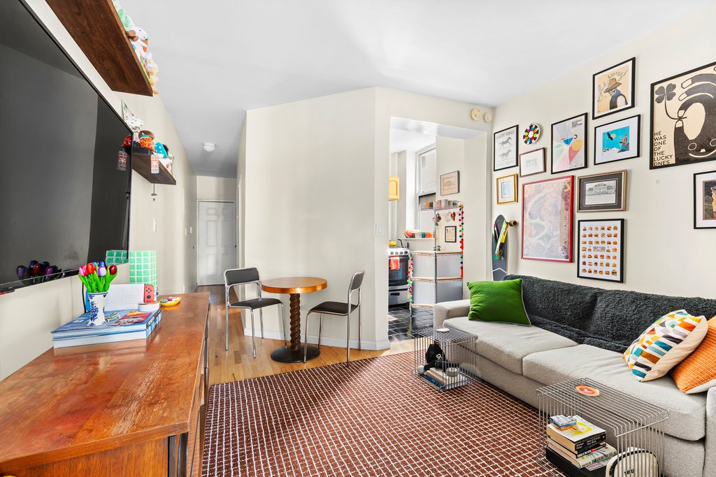 123 Guernsey Street, Unit 2C