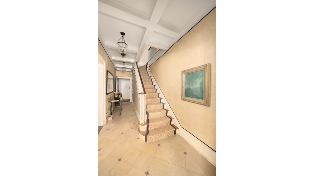 829 Park Avenue, Unit 8B photo 5