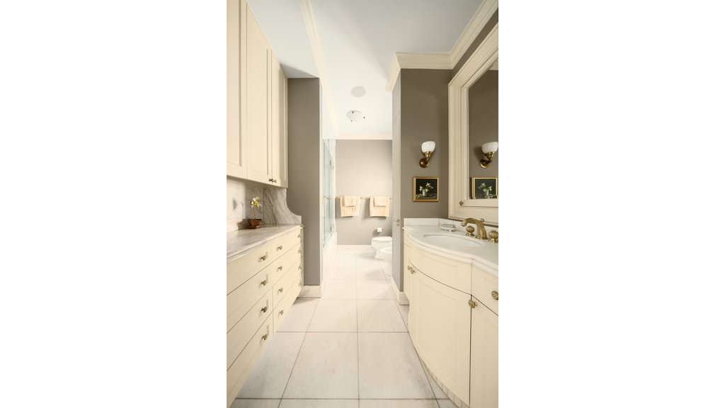 829 Park Avenue, Unit 8B photo 9