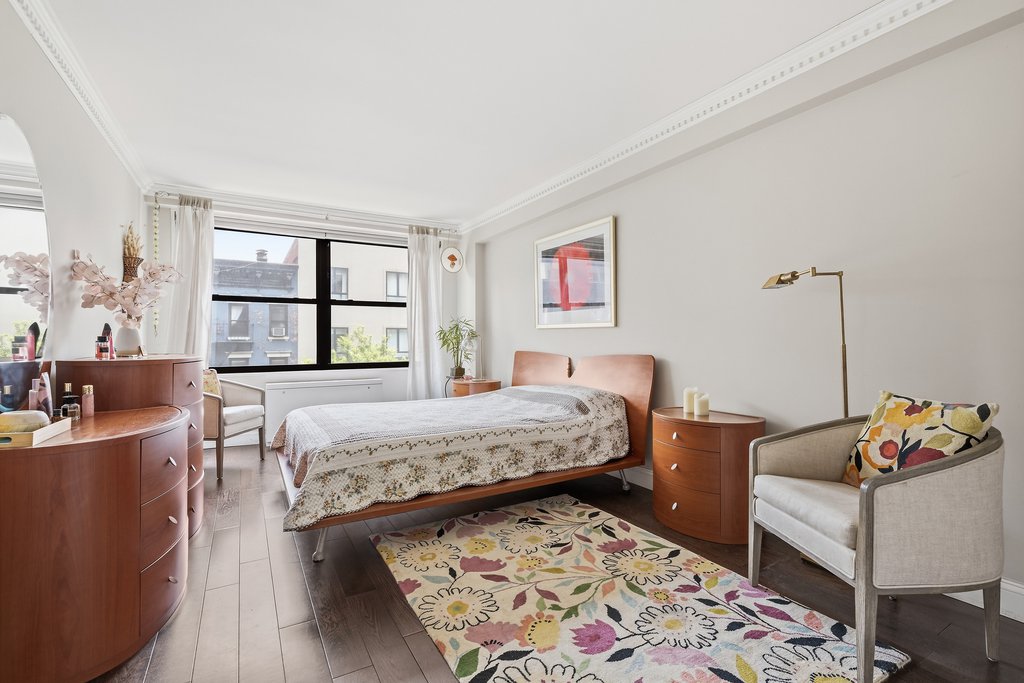 225 East 57th Street, Unit 5M photo 5
