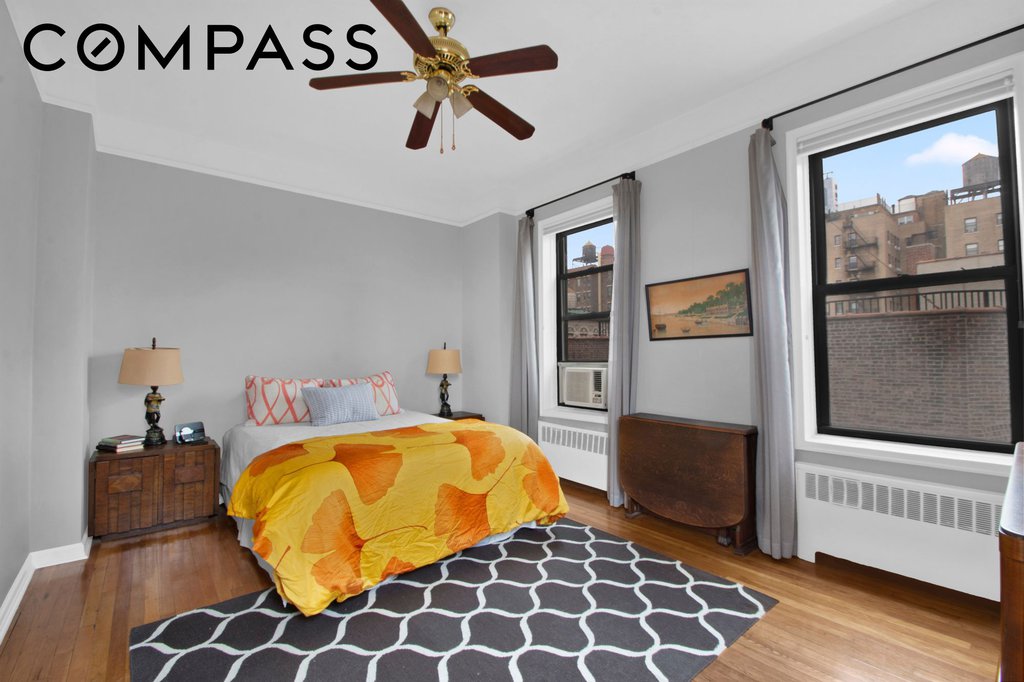 265 Riverside Drive, Unit 10G photo 9
