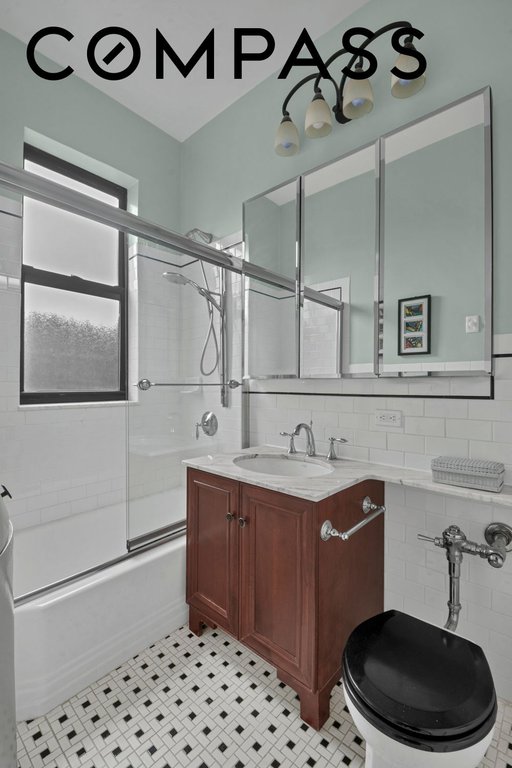 265 Riverside Drive, Unit 10G photo 11