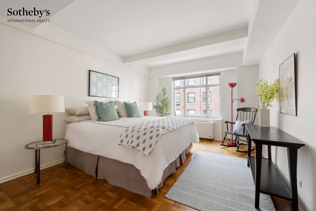 65 East 76th Street, Unit 10B photo 6