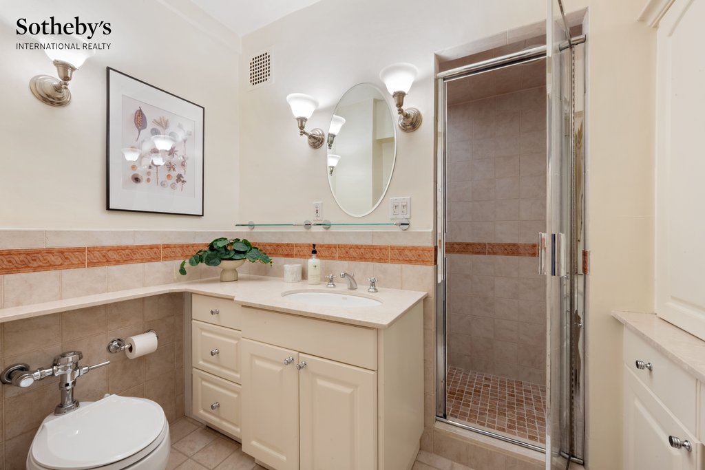 65 East 76th Street, Unit 10B photo 7