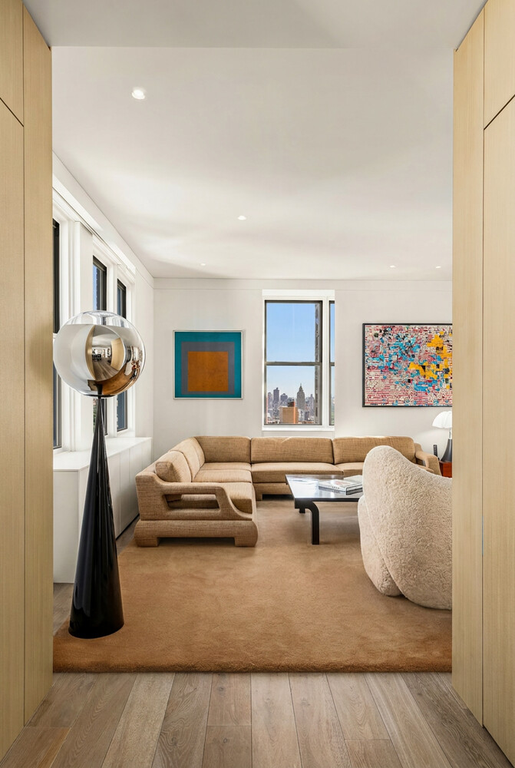 781 Fifth Avenue, Unit 29T photo 2