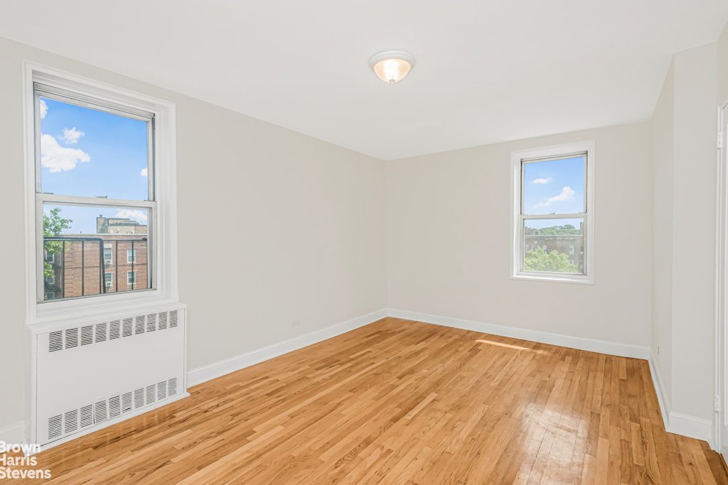 5645 Netherland Avenue, Unit 6A photo 8