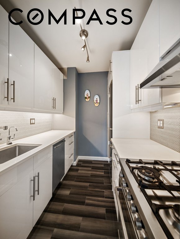 304 East 65th Street, Unit 10D photo 6