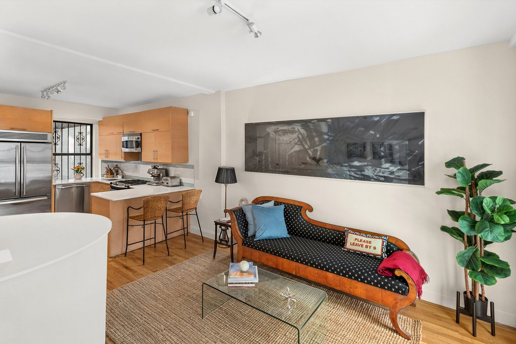 150 West 87th Street, Unit 1E photo 2
