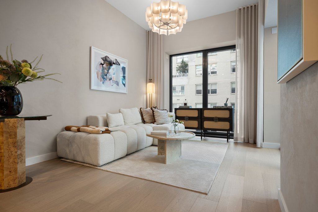 126 East 57th Street, Unit 1007 photo 21