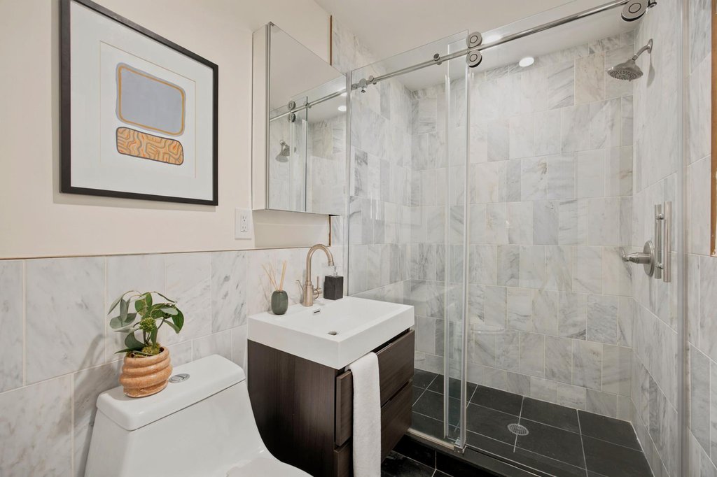 5-12 51st Avenue, Unit 1 photo 10