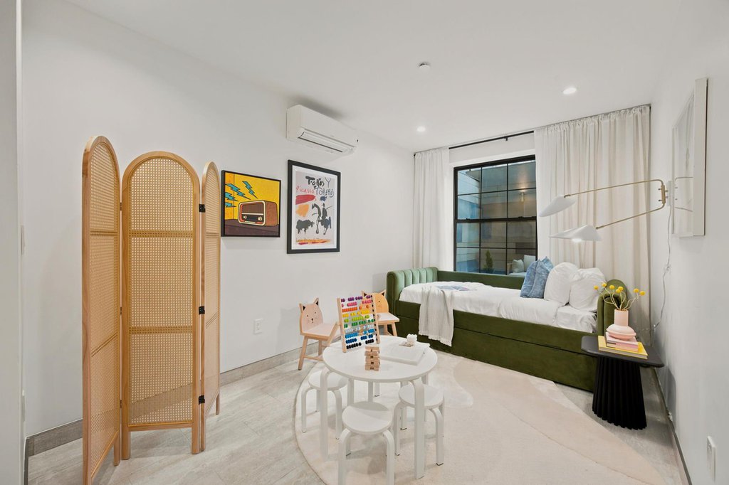5-12 51st Avenue, Unit 1 photo 15
