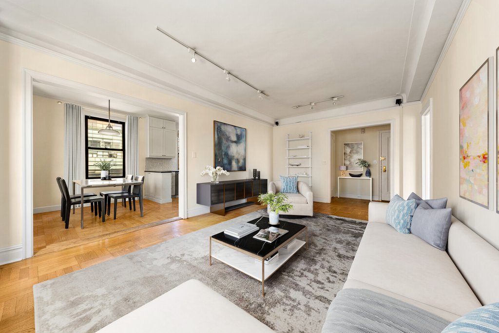 174 West 76th Street, Unit 11J