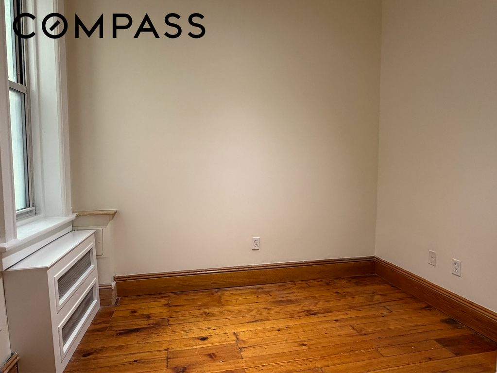 457 West 35th Street, Unit 4E photo 7