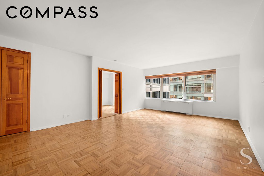 118 East 60th Street, Unit 7F photo 4