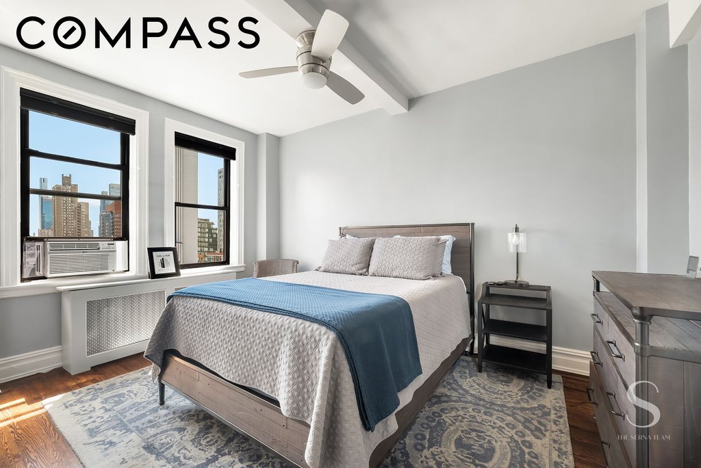 457 West 57th Street, Unit 1102 photo 5