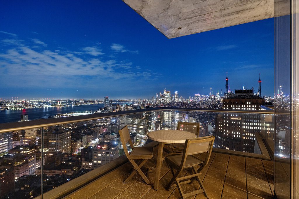 56 Leonard Street, Unit 38W photo 17