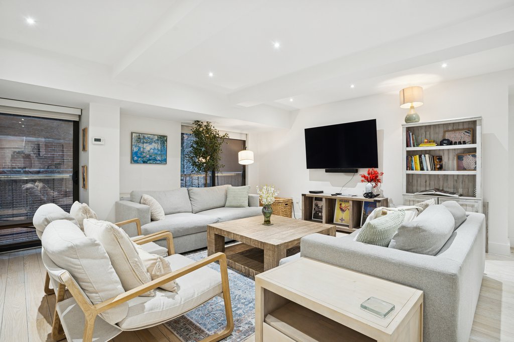 254 Park Avenue South, Unit 2PR