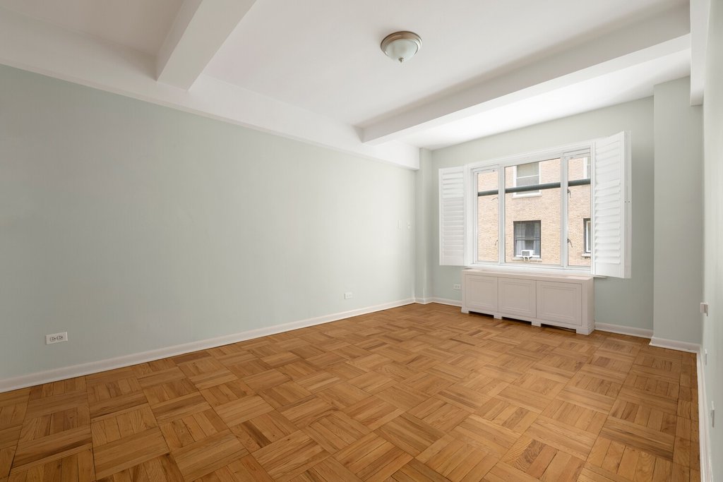 65 East 76th Street, Unit 2E photo 8