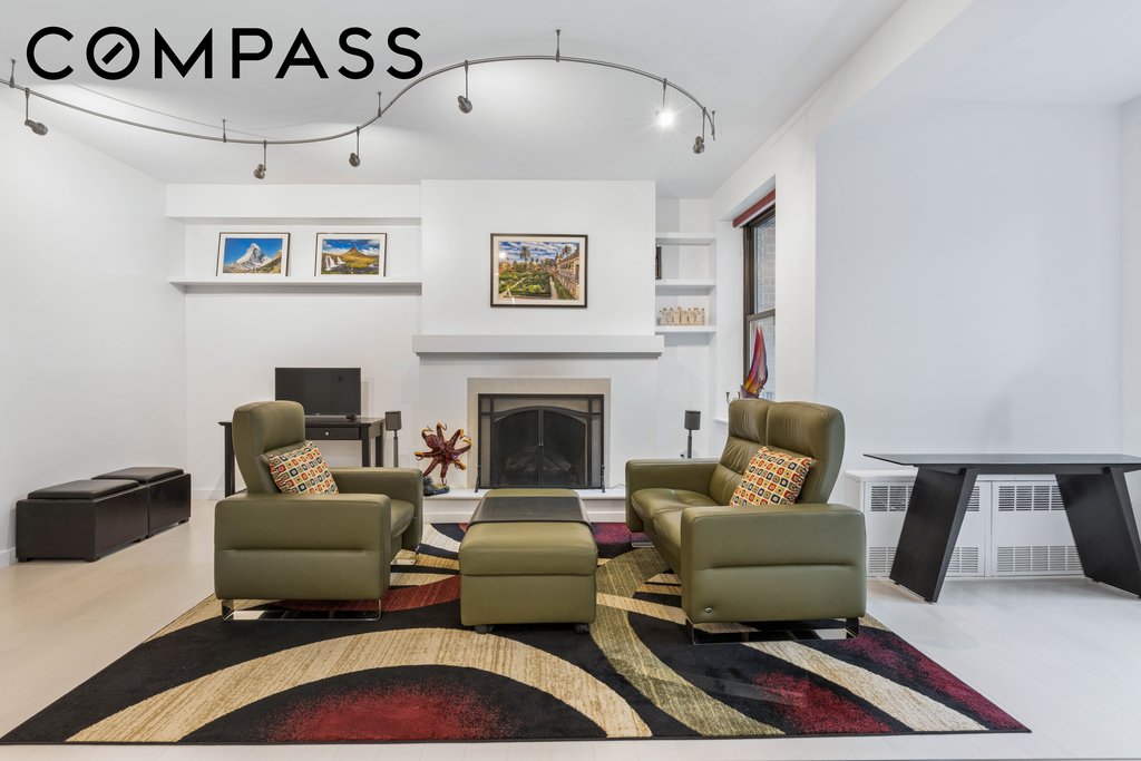 335 East 90th Street, Unit 2/3R photo 2