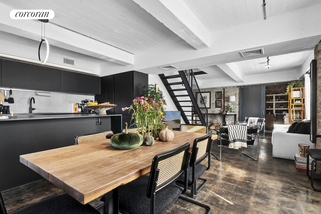 330 Wythe Avenue, Unit 6A photo 3
