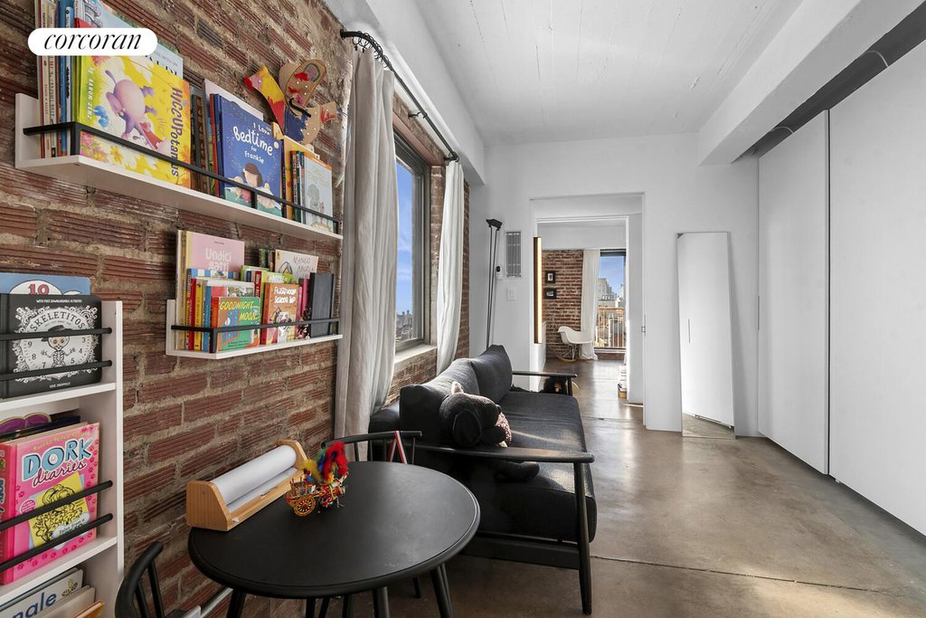 330 Wythe Avenue, Unit 6A photo 11
