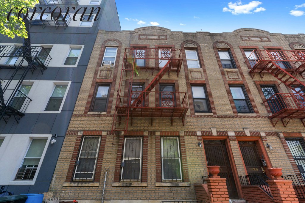 1018 New York Avenue – For Sale photo 2