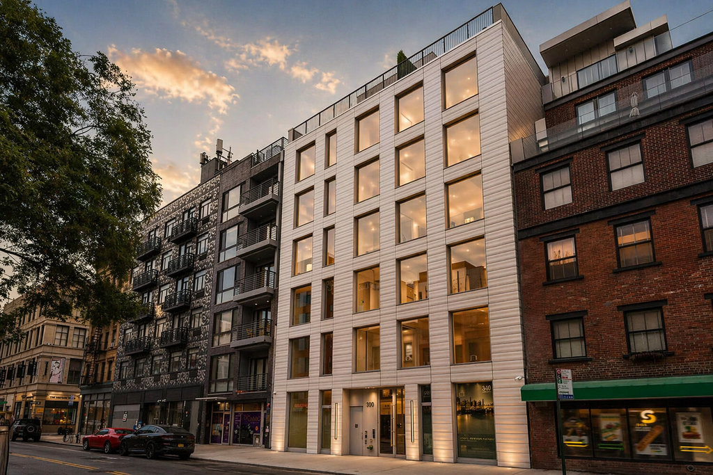 330 Grand Street, Unit 1 photo 12
