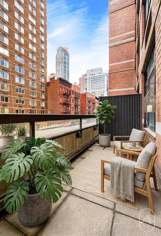 345 East 94th Street, Unit 3G