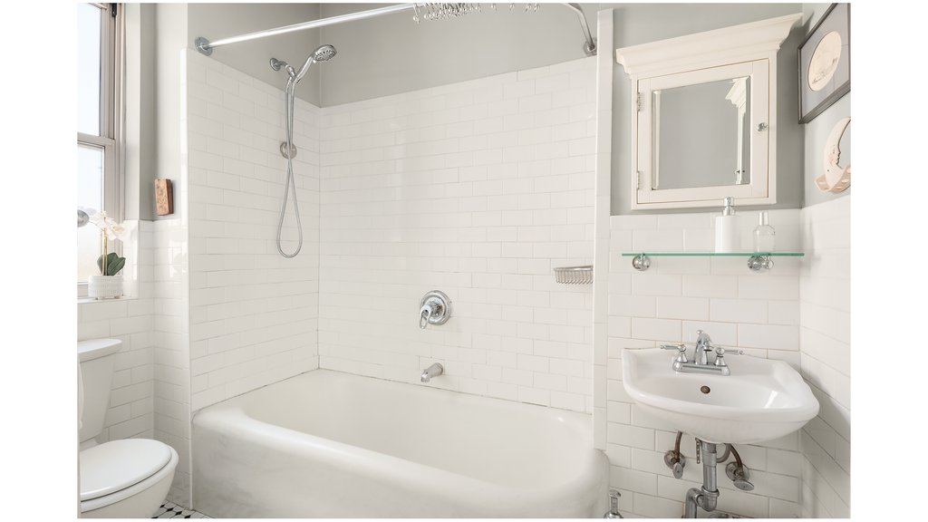 145 West 86th Street, Unit 15B photo 12