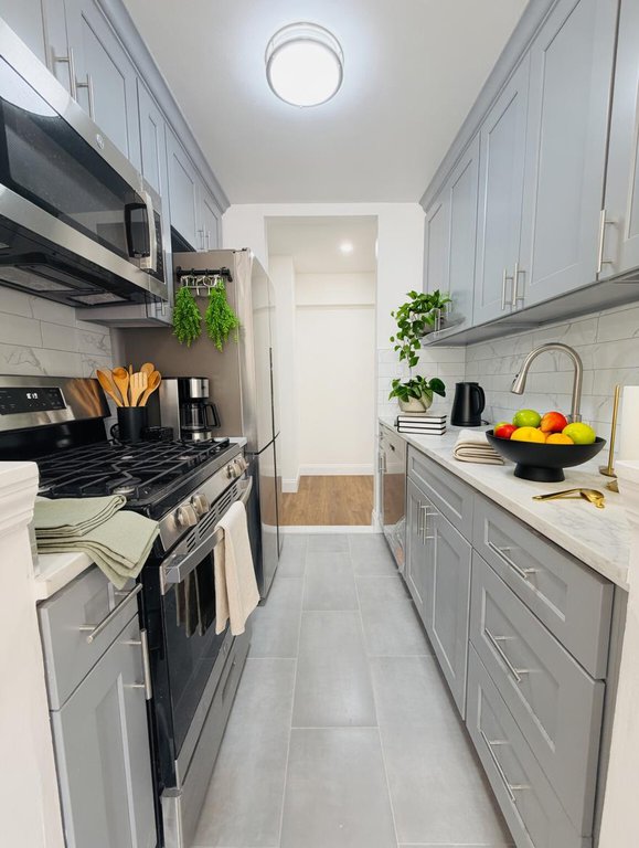 134-05 Dahlia Avenue, Unit 1C