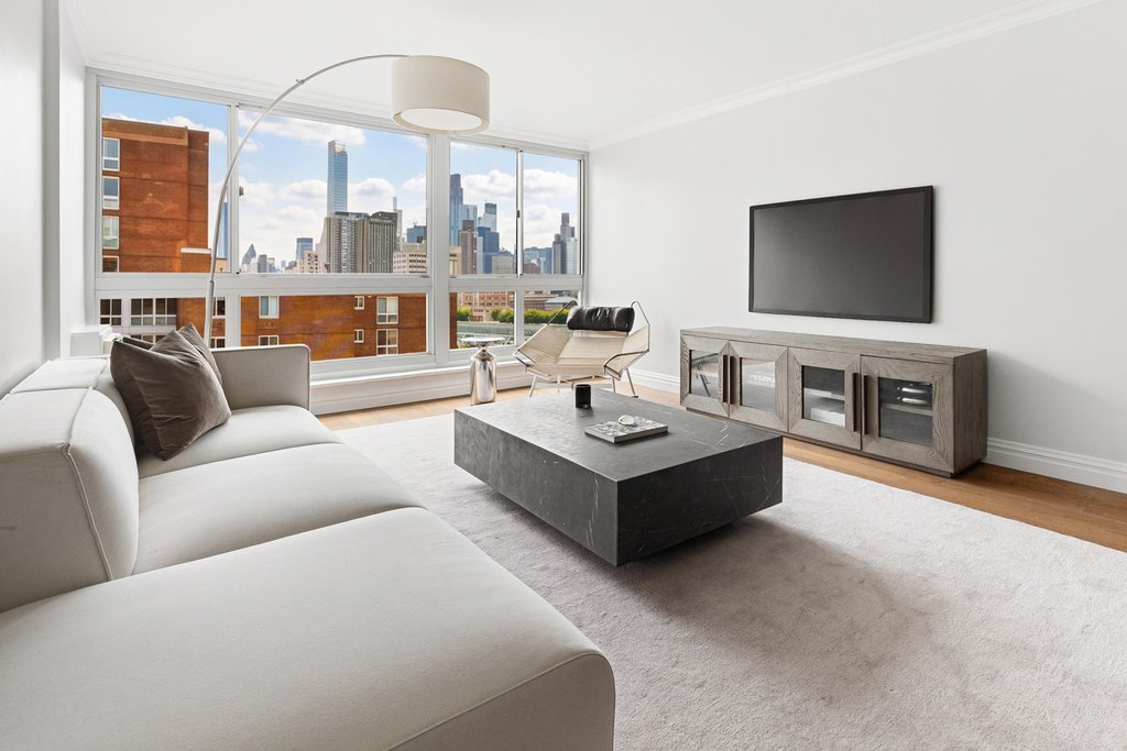 625 Main Street, Unit 1133