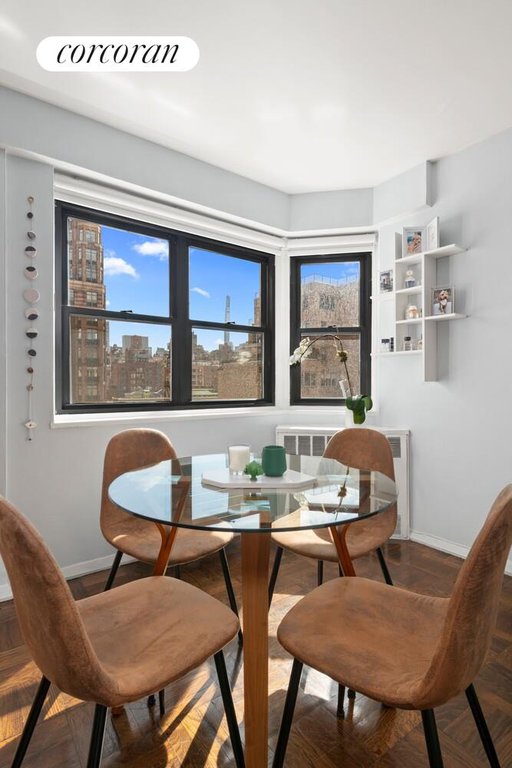 176 East 77th Street, Unit 10A photo 2