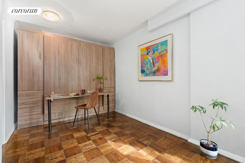 176 East 77th Street, Unit 10A photo 5