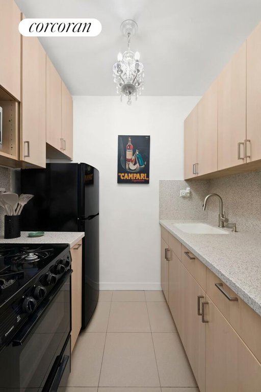 176 East 77th Street, Unit 10A photo 7