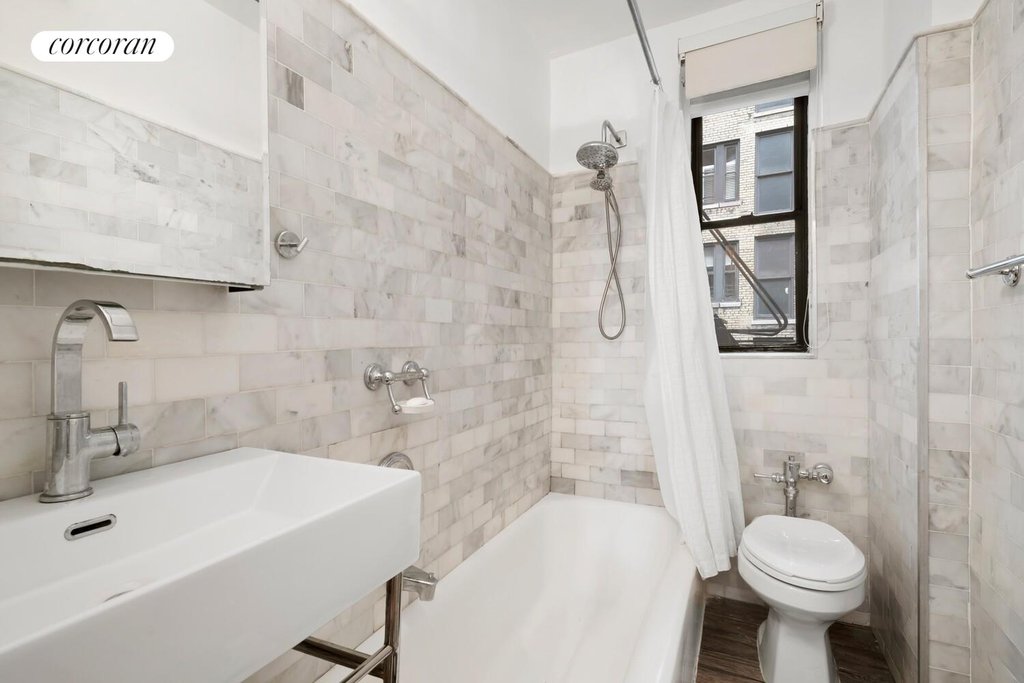 300 West 72nd Street, Unit 3A photo 7