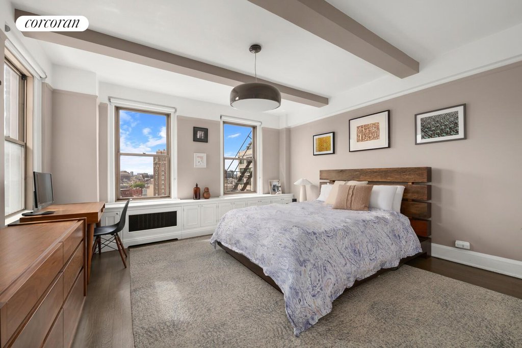 136 Waverly Place, Unit 14E photo 7