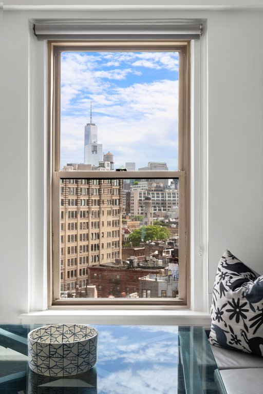 136 Waverly Place, Unit 14E photo 5
