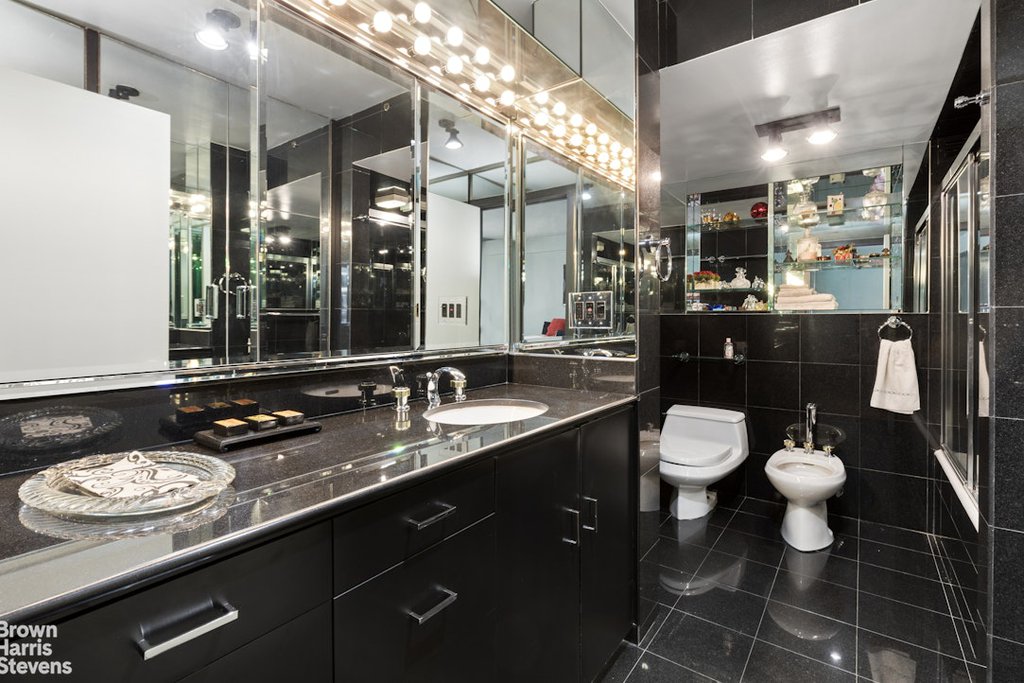 60 Sutton Place South, Unit 8JN photo 6