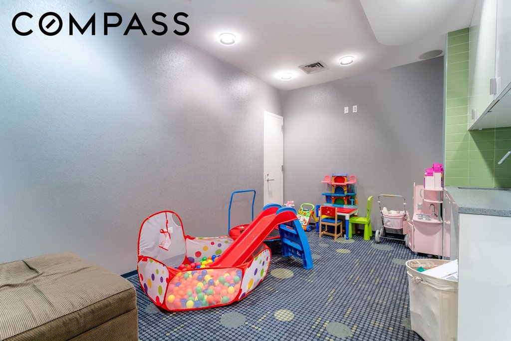 524 East 72nd Street, Unit 33CDE photo 15